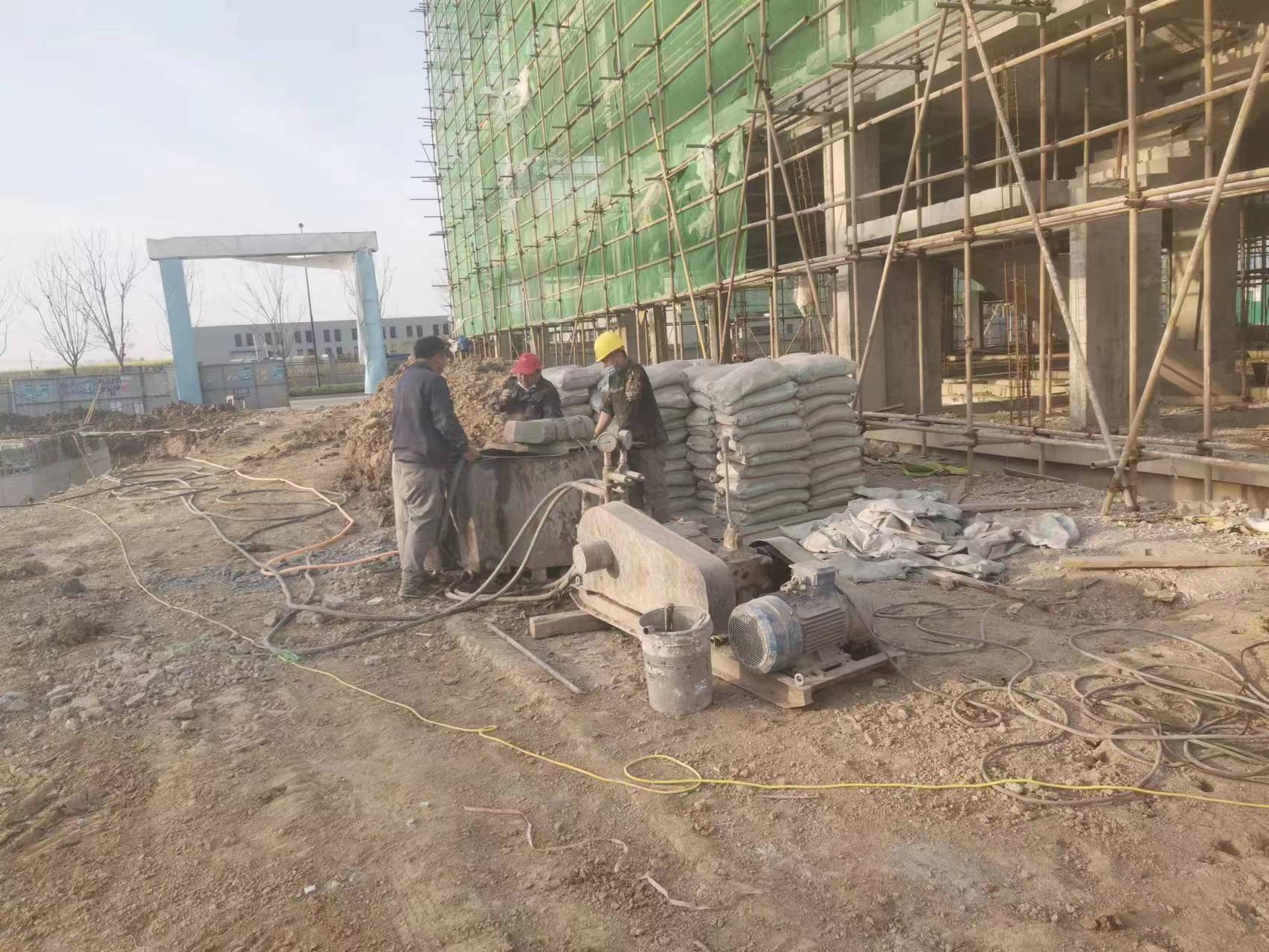 渔薪镇别墅下沉注浆